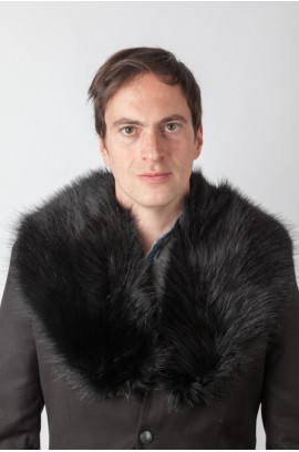 Black raccoon fur collar